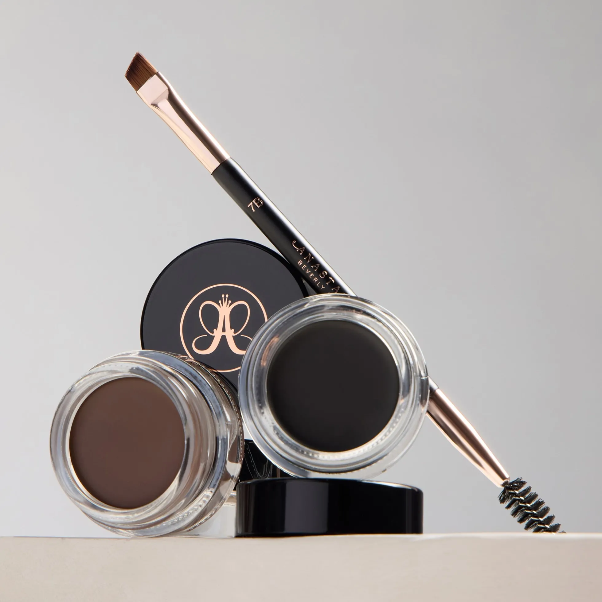 Anastasia Beverly Hills DIPBROW® Pomade (Various Shades)