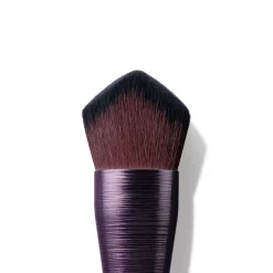 By Terry Foundation Brush