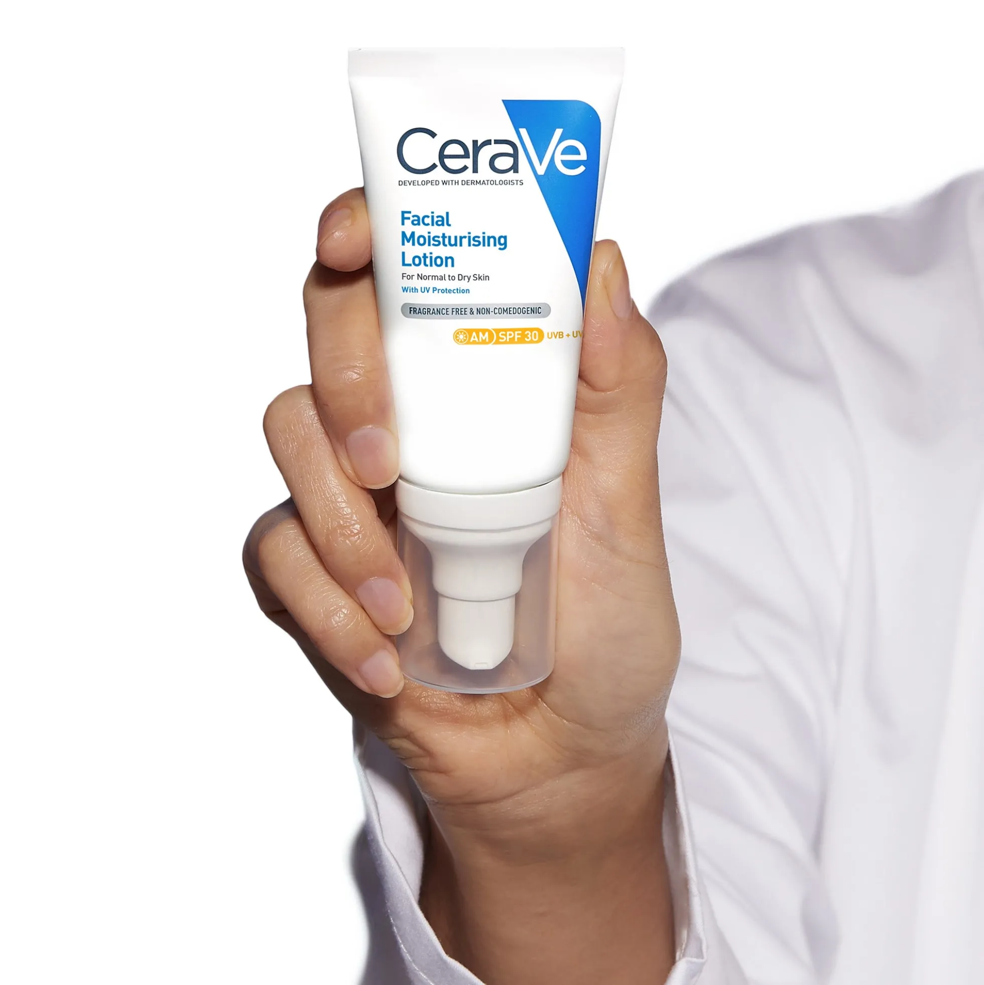 CeraVe AM Facial Moisturising Lotion SPF30 with Ceramides for Normal to Dry Skin 52ml
