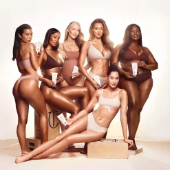 Charlotte Tilbury Charlotte's Magic Body Cream 50ml