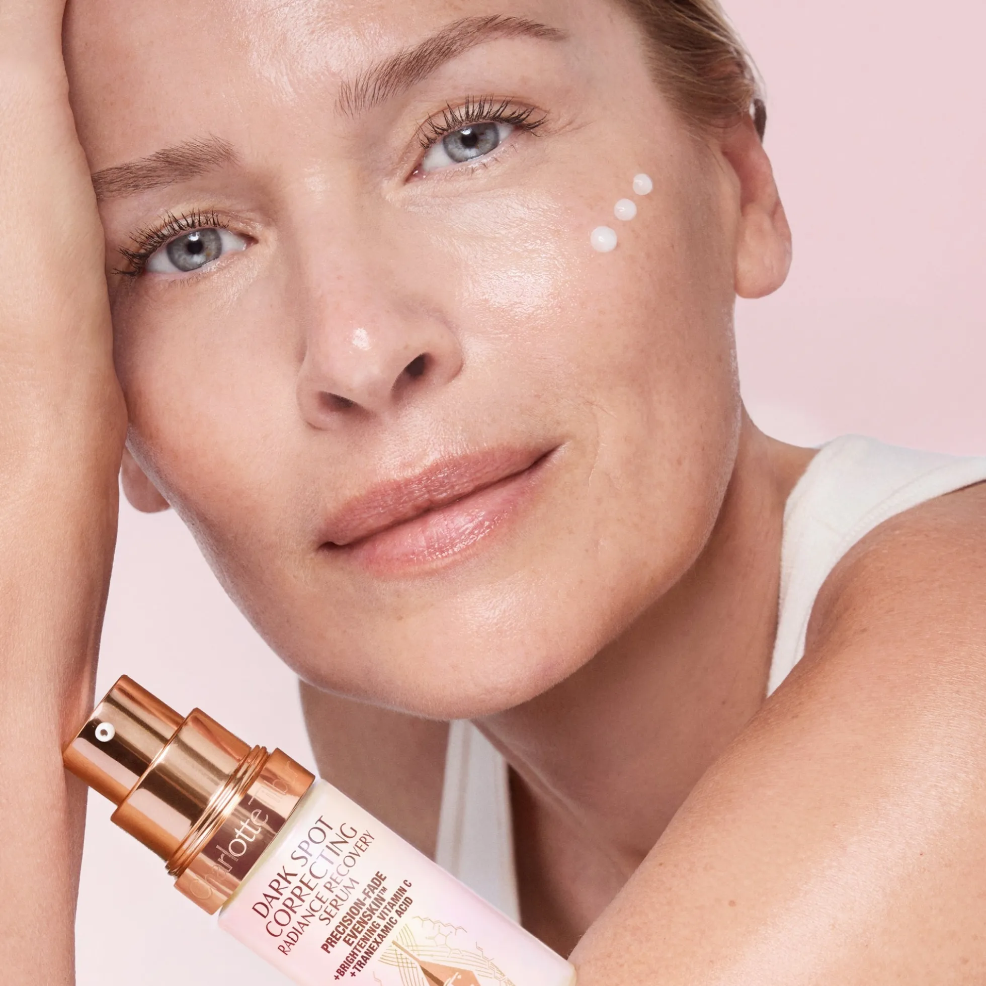 Charlotte Tilbury Dark Spots Correcting Radiance Recovery Serum - 10ml