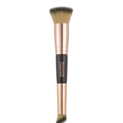 Charlotte Tilbury Hollywood Complexion Brush