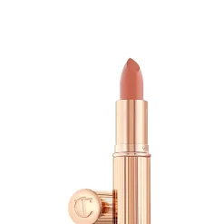 Charlotte Tilbury K.I.S.S.I.N.G