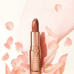 Charlotte Tilbury Look Of Love K.I.S.S.I.N.G Lipstick - Nude Romance