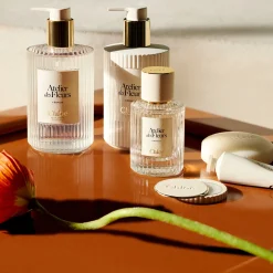 Chloé Atelier des Fleurs Cedrus Perfumed Body Lotion 300ml