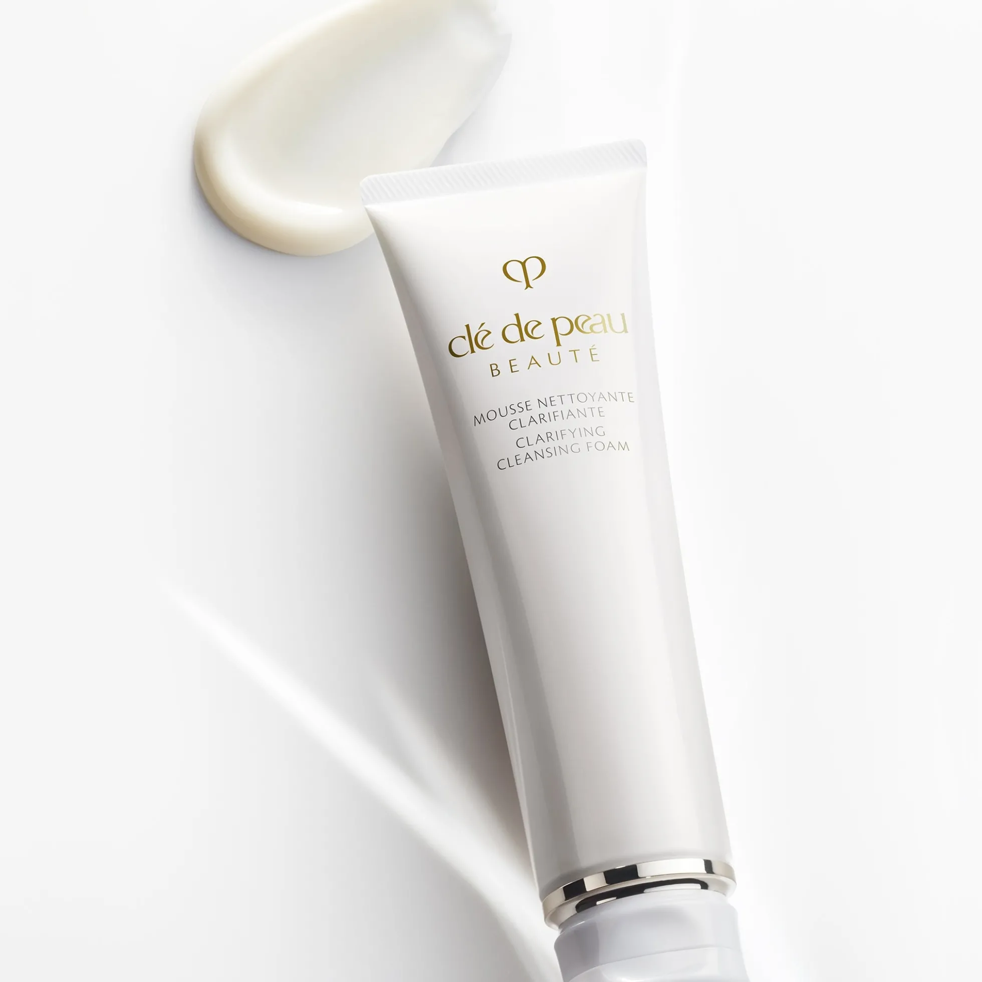 Clé de Peau Beauté Clarifying Cleansing Foam 125ml