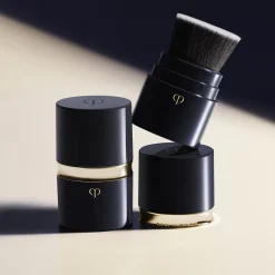 Clé de Peau Beauté Portable Brush