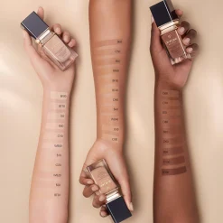 Clé de Peau Beauté Radiant Fluid Foundation Natural (Various Shades)
