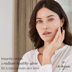 Clé de Peau Beauté Radiant Fluid Foundation Natural (Various Shades)