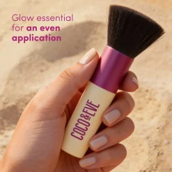 Coco & Eve Vegan Kabuki Self Tan Brush