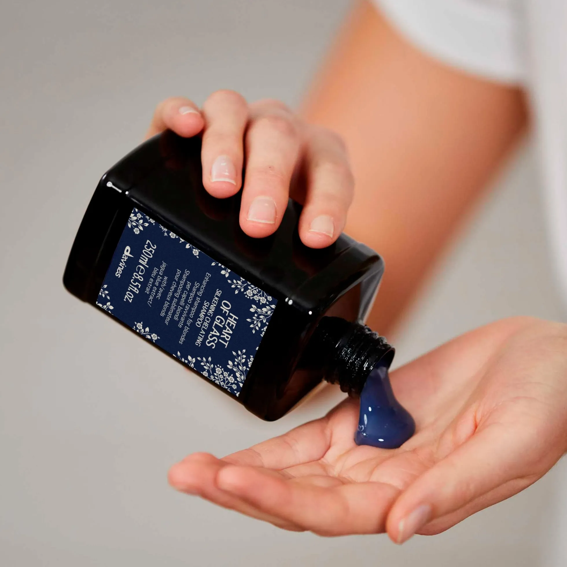 Davines Heart of Glass Silkening Chelating Shampoo For Blonde Hair 250ml