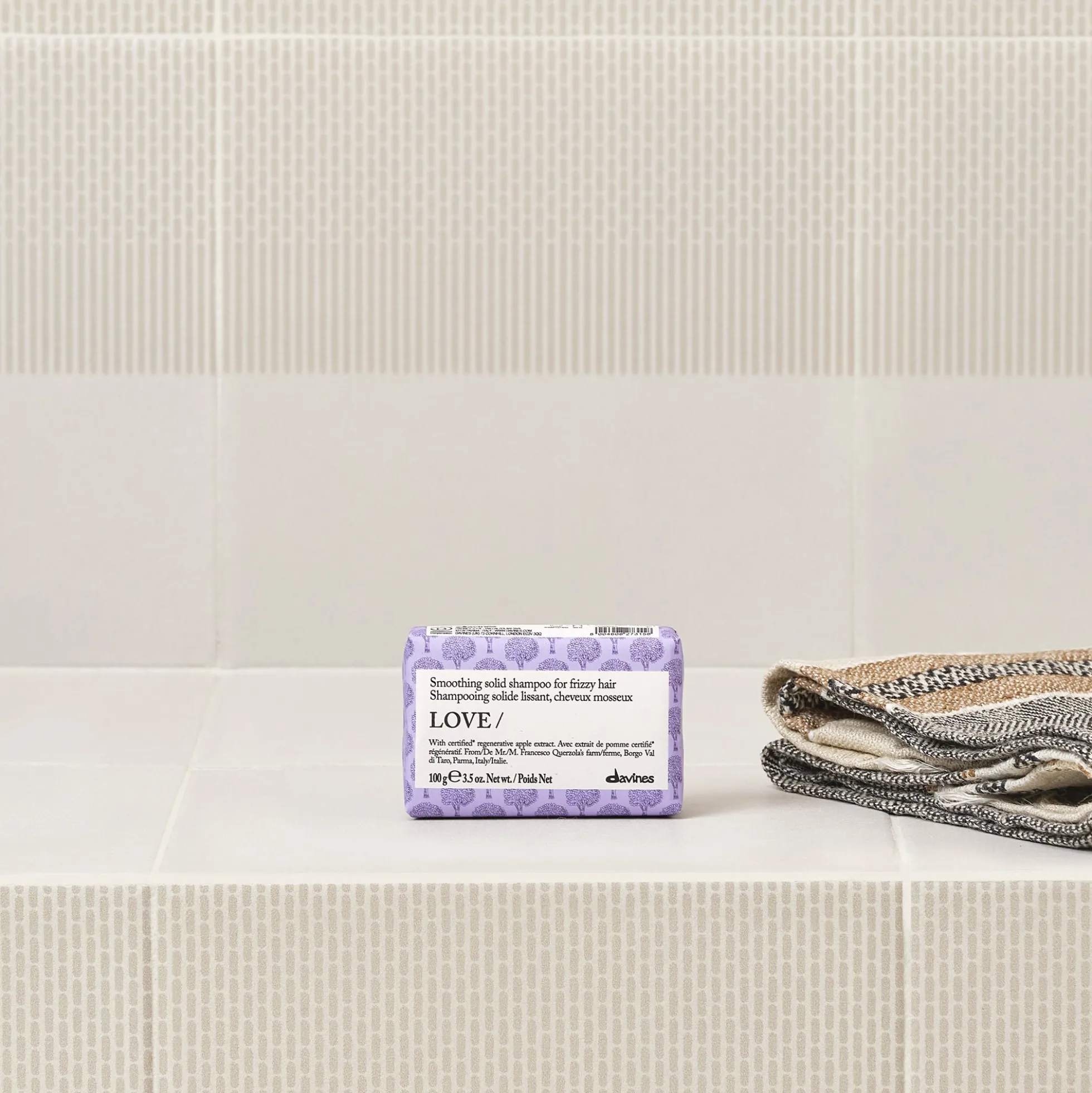 Davines Love Smooth Shampoo Bar 100g