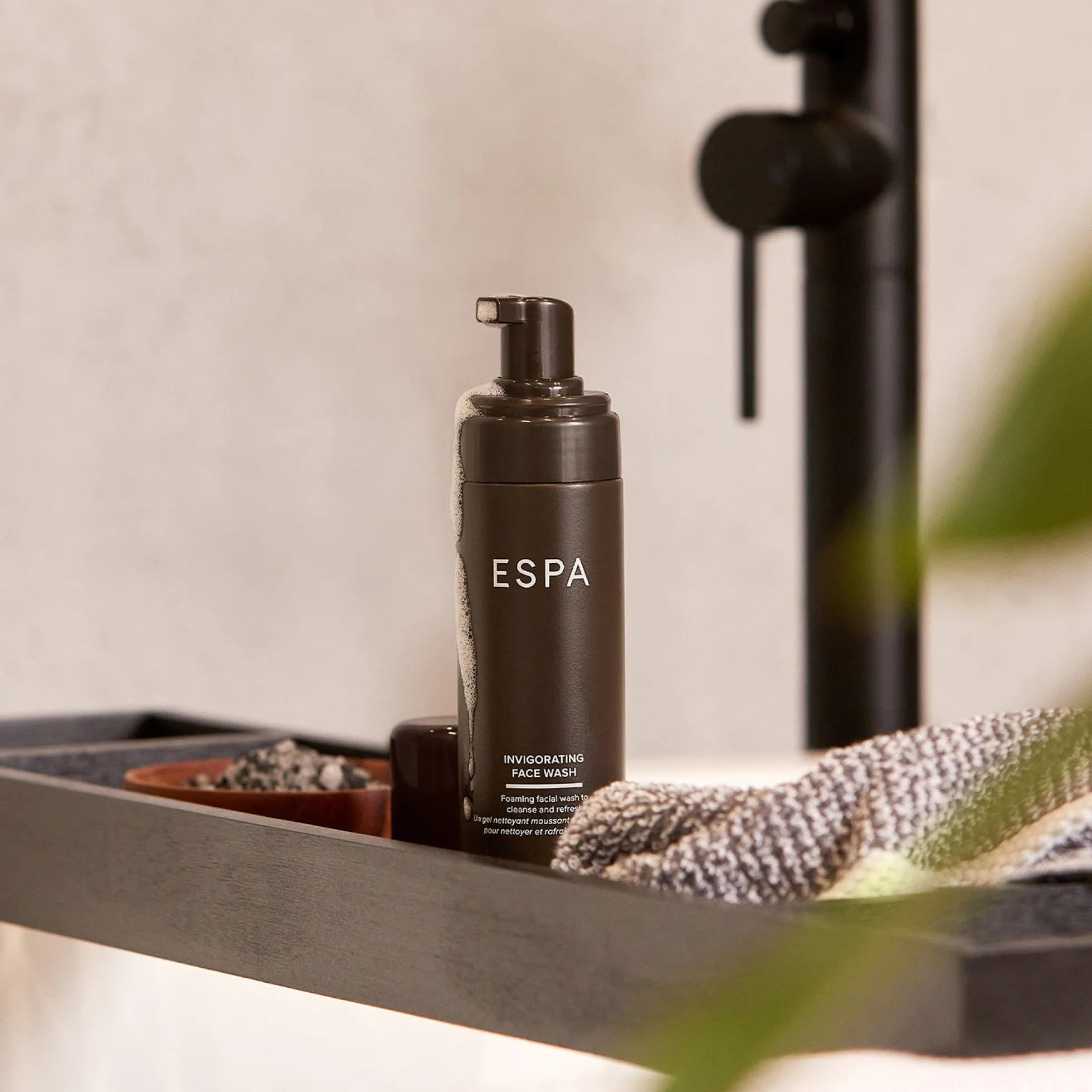 ESPA Invigorating Face Wash 150ml