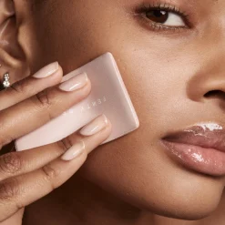 Fenty Beauty Invisimatte Instant Setting + Blotting Powder 8.5g