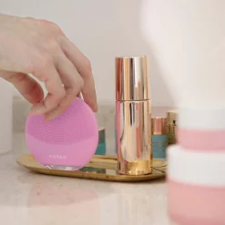 FOREO Luna 4 Mini (Various Shades)