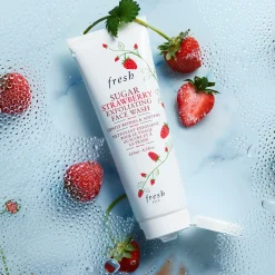Fresh Sugar Strawberry Exfoliant Face Wash 125ml