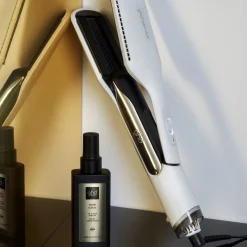 ghd Sleek Talker - Wet to Sleek Styling Oil 95ml
