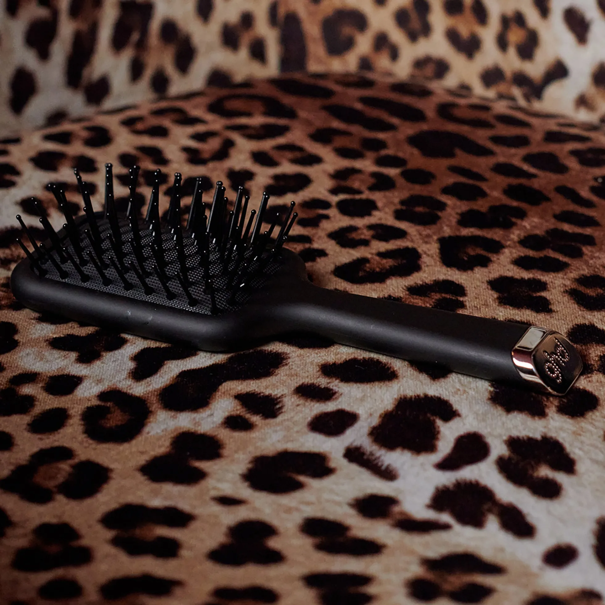ghd The Mini All-Rounder Paddle Hair Brush