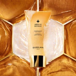 GUERLAIN Abeille Royale Cleansing Care-In-Mousse 175ml