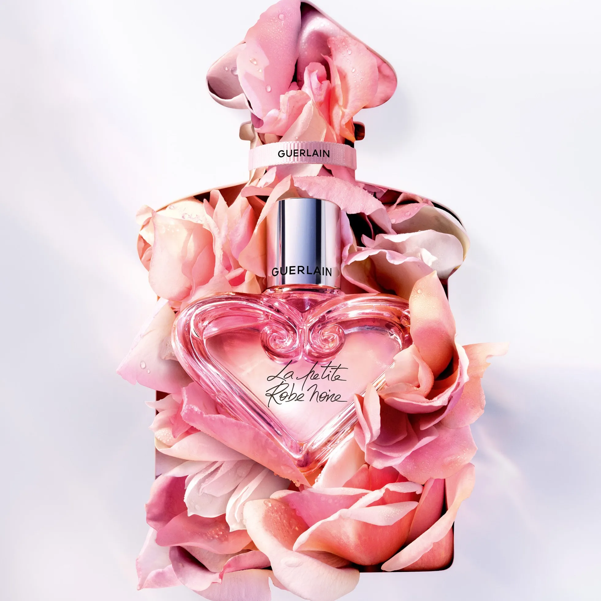 GUERLAIN La Petite Robe Noire Le Flacon Coeur Eau de Parfum 20ml