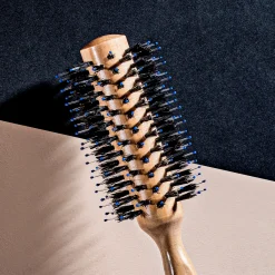 Hair Rituel by Sisley N2 The Blow-Dry Brush