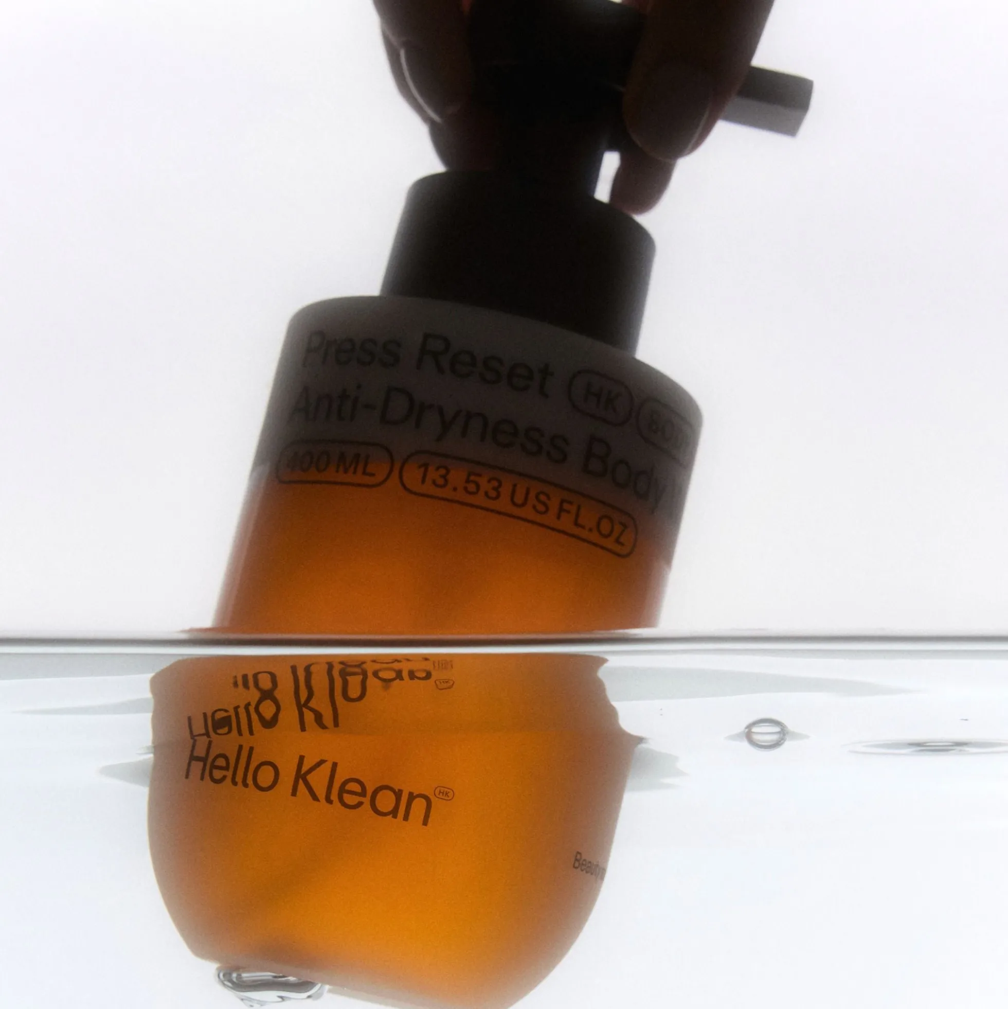 HELLO KLEAN Press Reset Anti-Dryness Body Wash 400ml