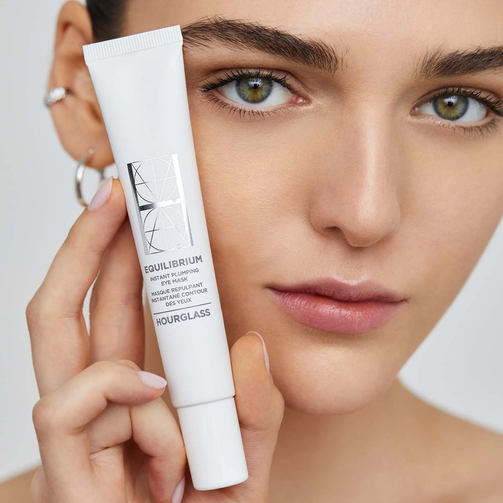 Hourglass Equilibrium Instant Plumping Eye Mask 30ml