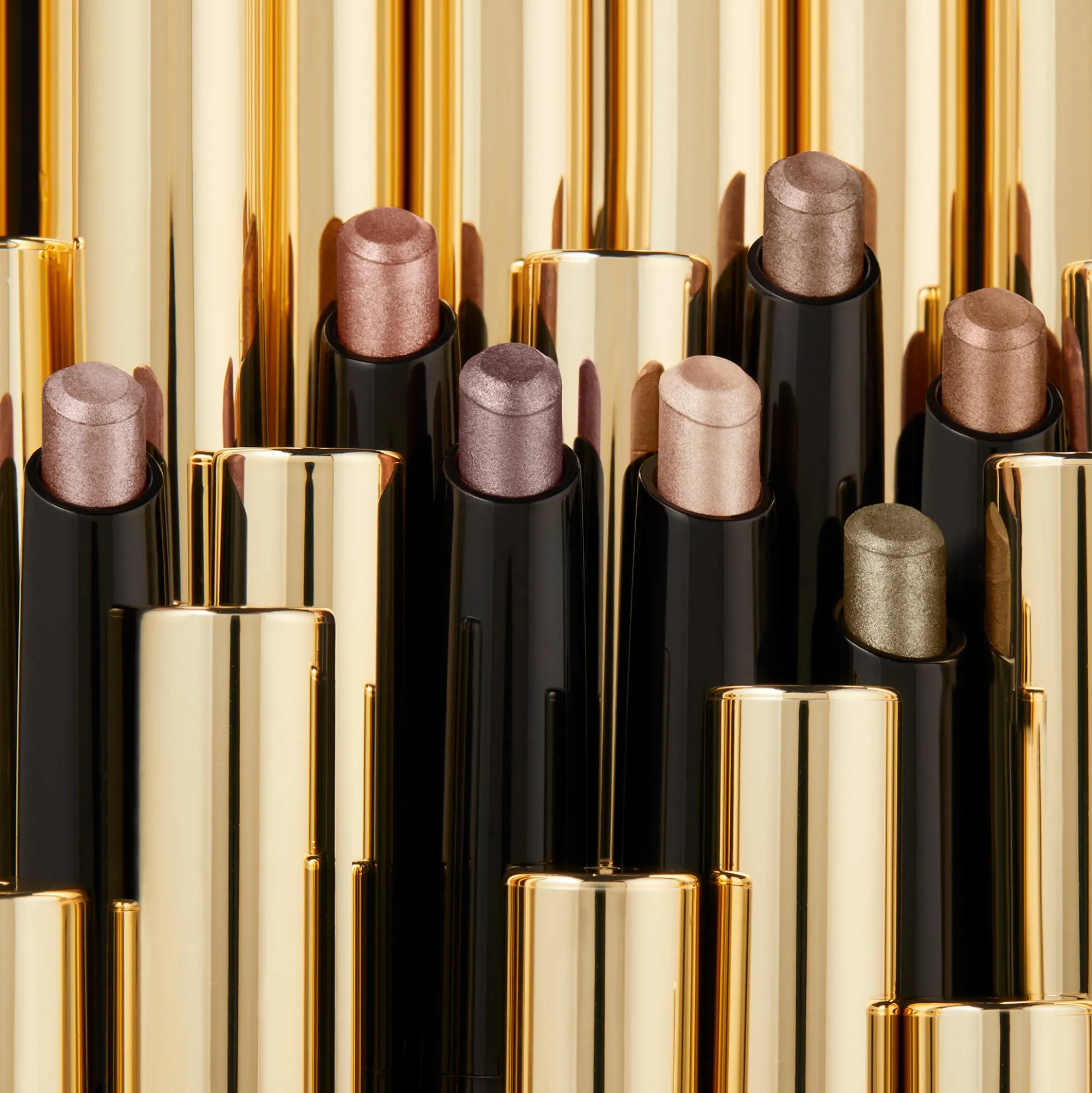 Hourglass Voyeur Eyeshadow Stick 1.5g (Various Shades)