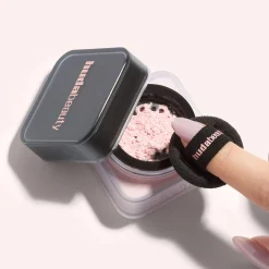 HUDA BEAUTY Baby Bake Easy Bake Loose Powder Mini (Various Shades)