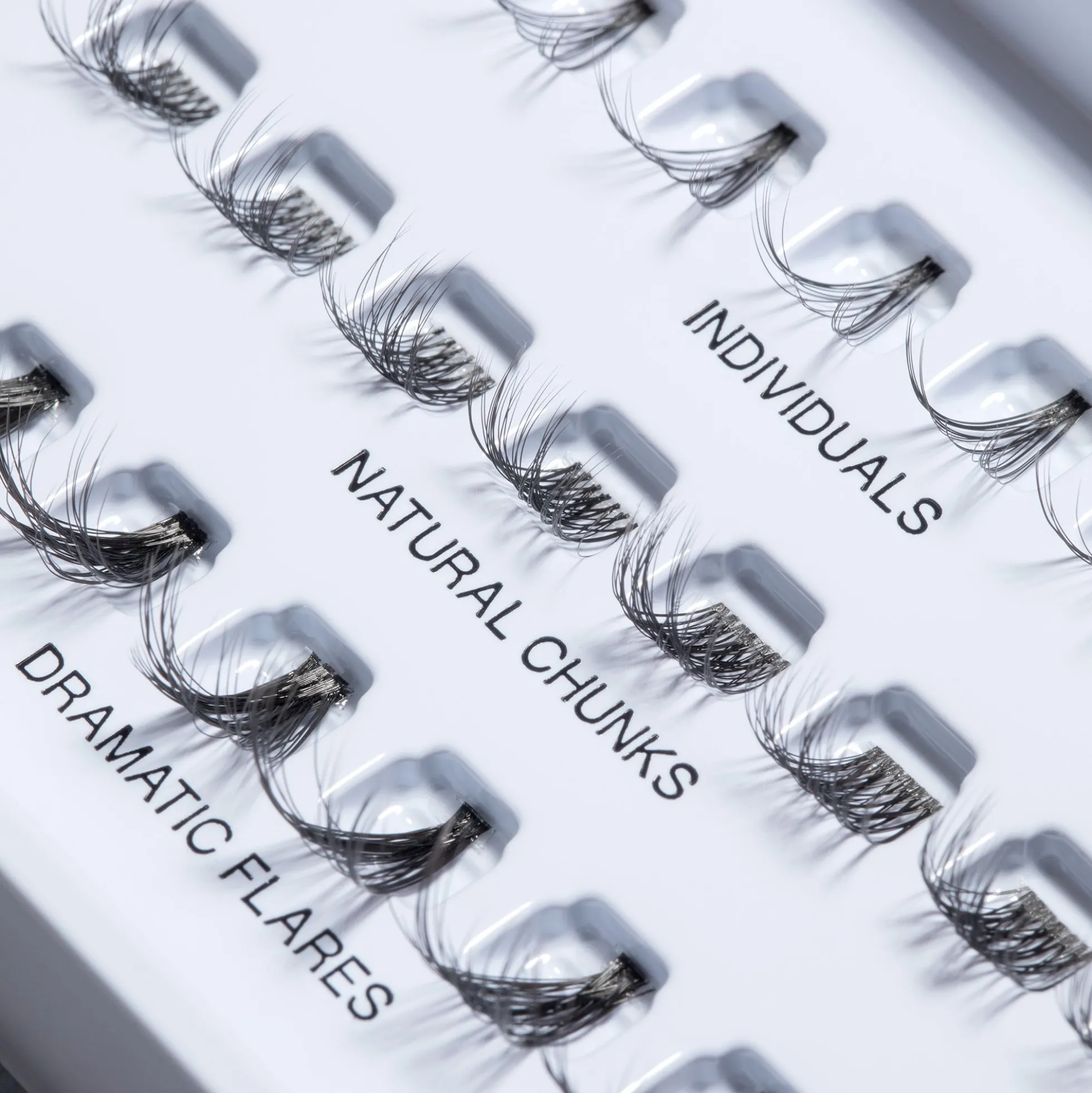 Huda Beauty Hoodie Flares #25 Classic Lashes