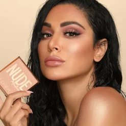 Huda Beauty Medium Nude Obsessions