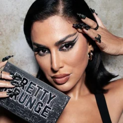Huda Beauty Pretty Grunge 18W Eyeshadow Palette