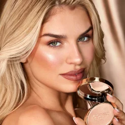 ICONIC London Lit and Luminous Baked Highlighter 16g