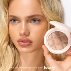 ICONIC London Soft Touch Bronzer (Various Shades)