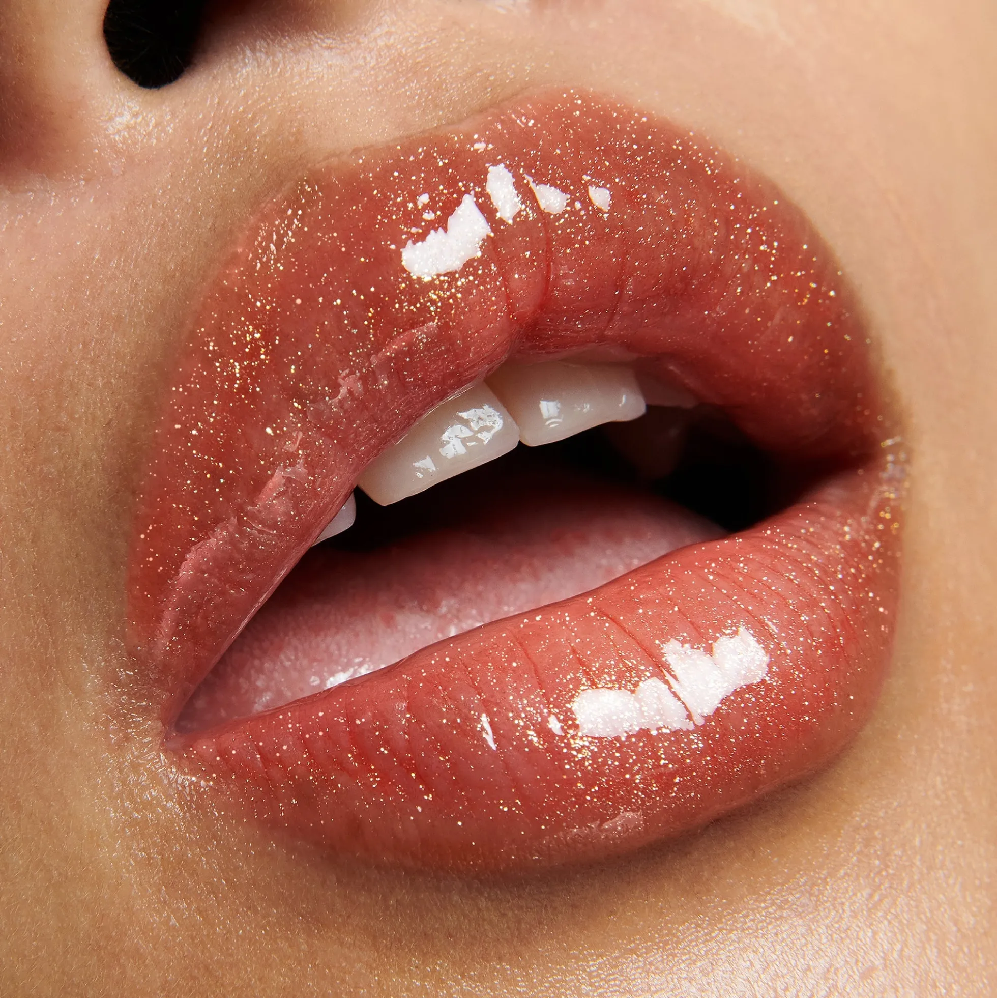 ISAMAYA Lip Lacq 2ml (Various Shades)