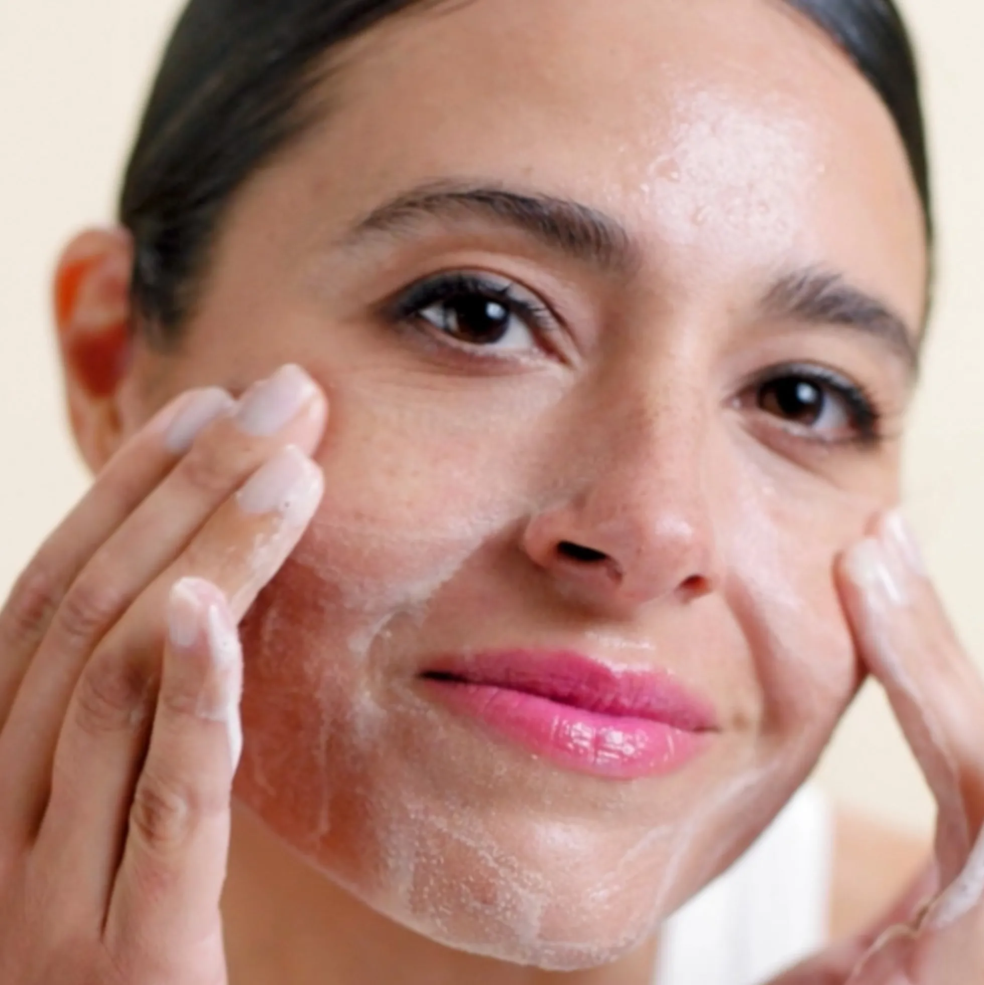 IT Cosmetics Confidence In a Cleanser 148ml