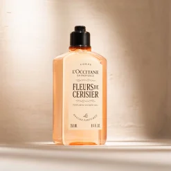L'Occitane Fleurs de Cerisier (Cherry Blossom) Shower Gel 250ml