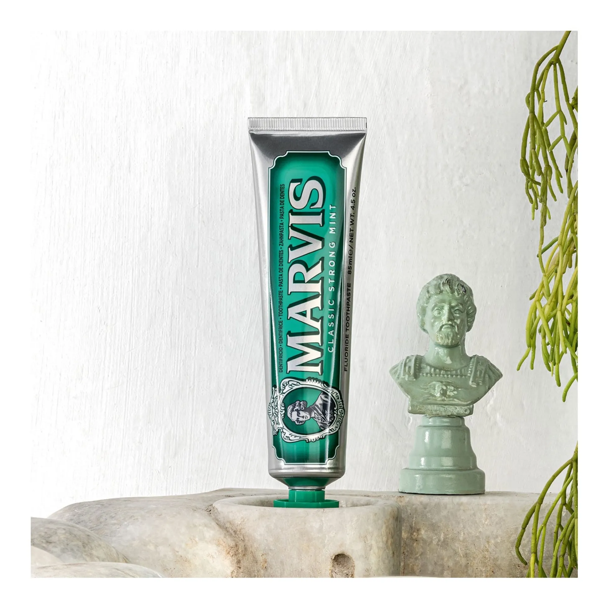 Marvis Classic Strong Mint Toothpaste 85ml