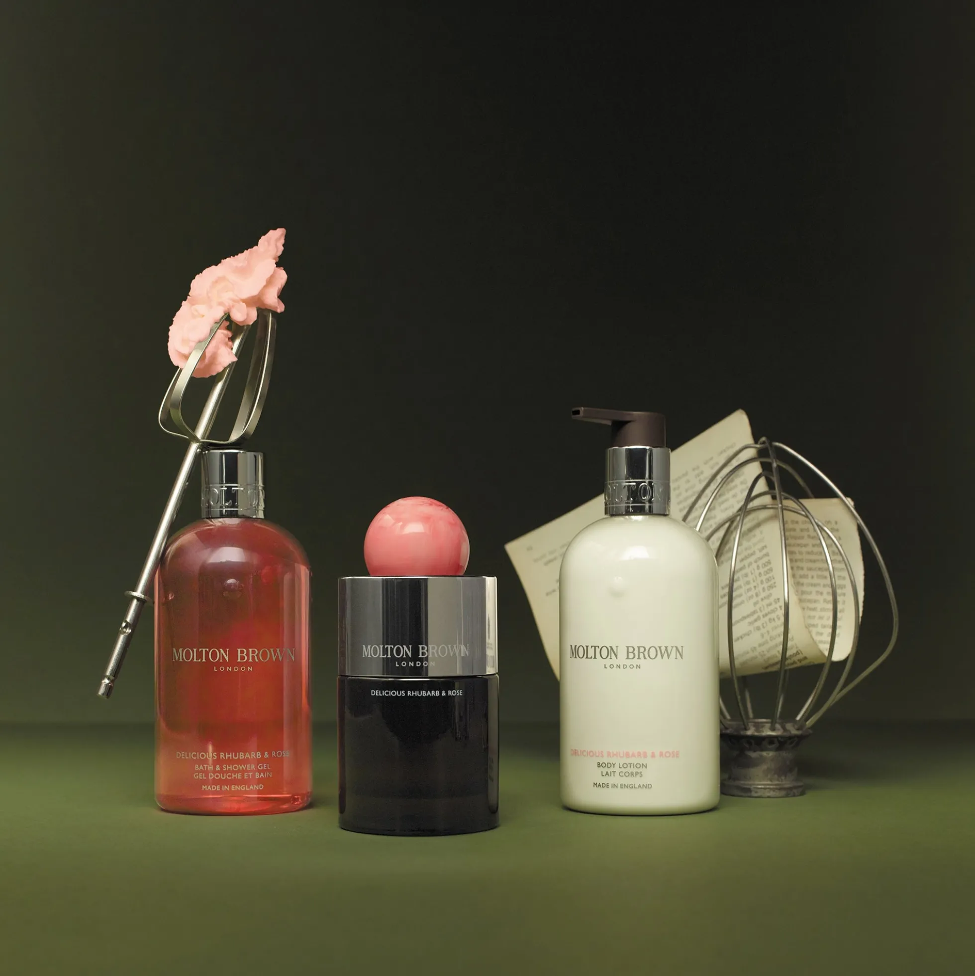 Molton Brown Delicious Rhubarb and Rose Bath and Shower Gel 300ml