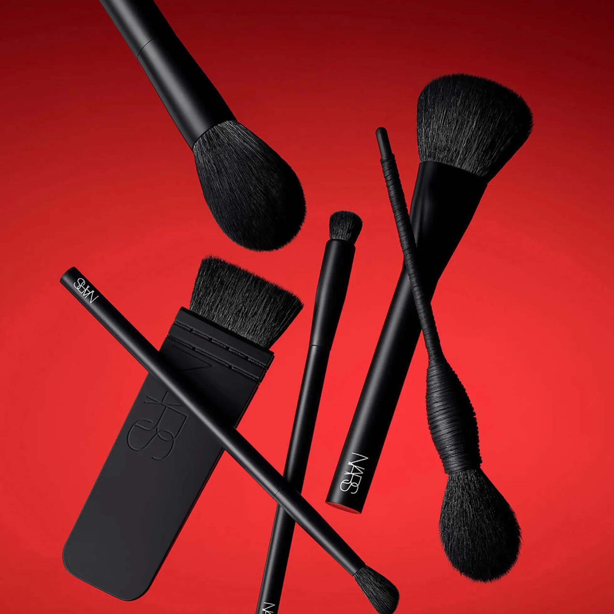 NARS Radiant Creamy Concealer Brush