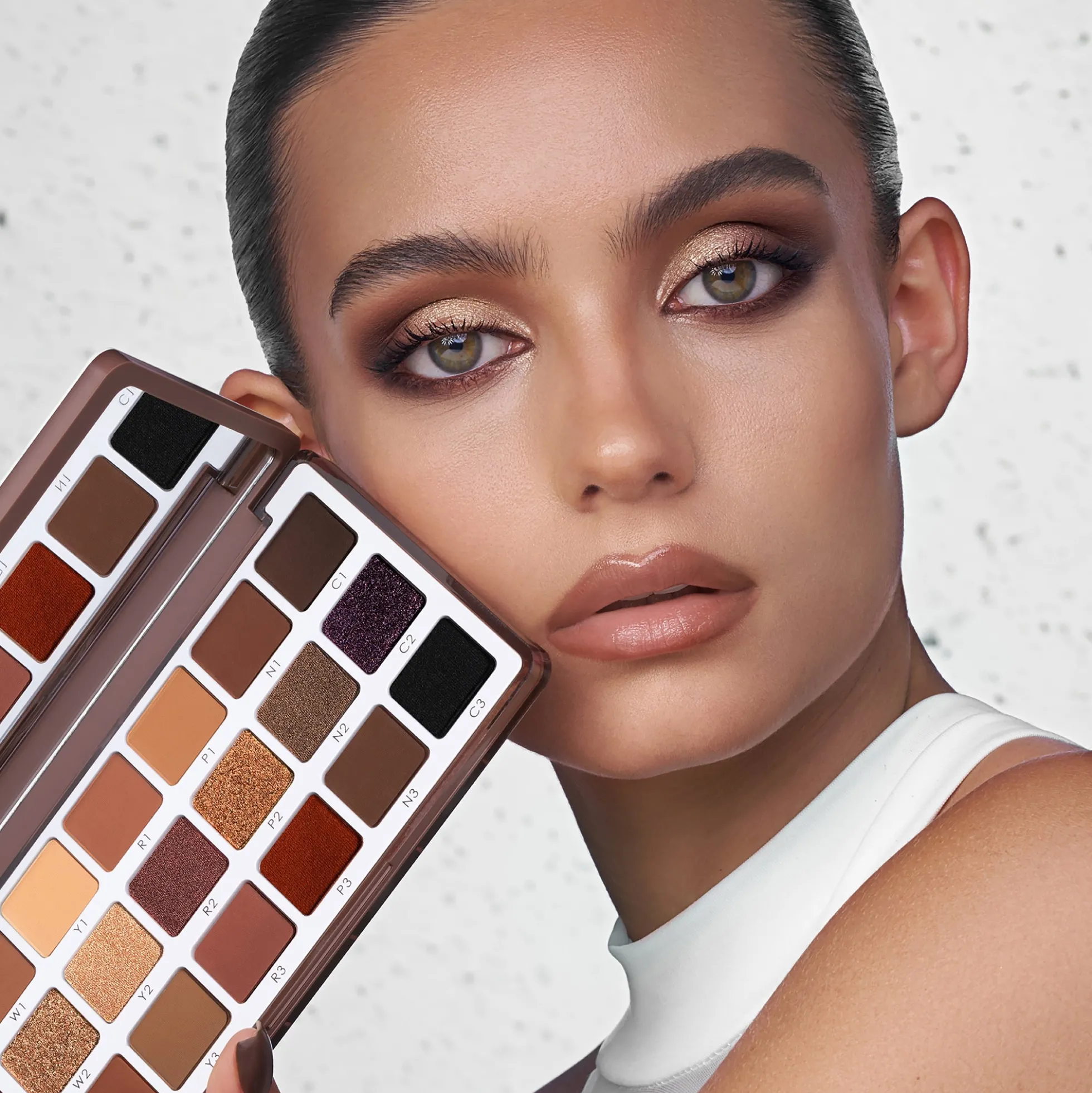 Natasha Denona Eye Sculpt Texture and Tone Eyeshadow Palette - Dramatic