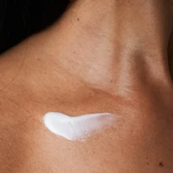 NAYDAYA Neck Glory Serum