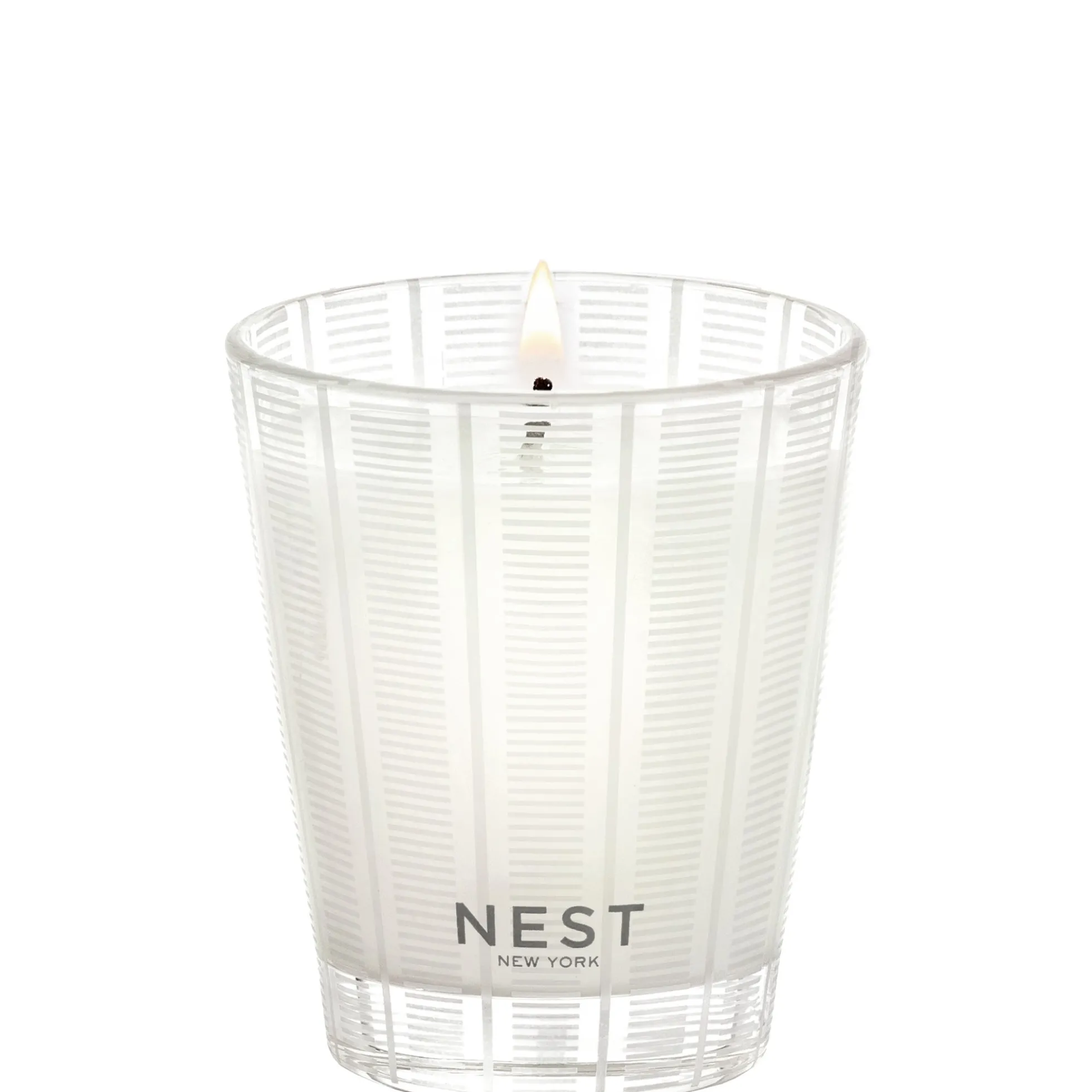 NEST New York Grapefruit Classic Candle 8.1 Oz