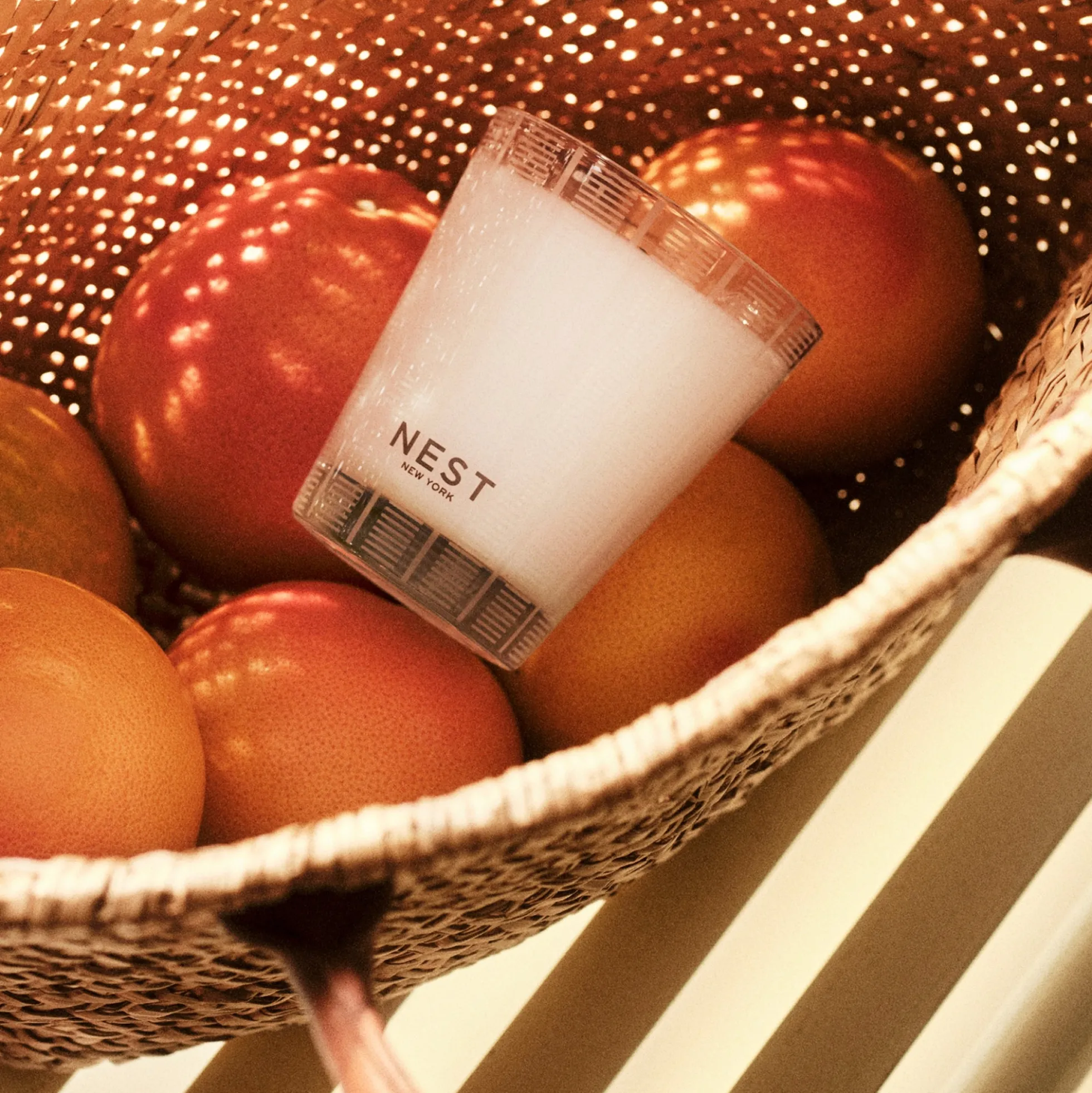 NEST New York Grapefruit Classic Candle 8.1 Oz