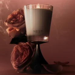 NEST New York Rose Noir And Oud Classic Candle 8.1 Oz