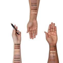 NUDESTIX Magnetic Luminous Eye Colour 2.8g (Various Shades)