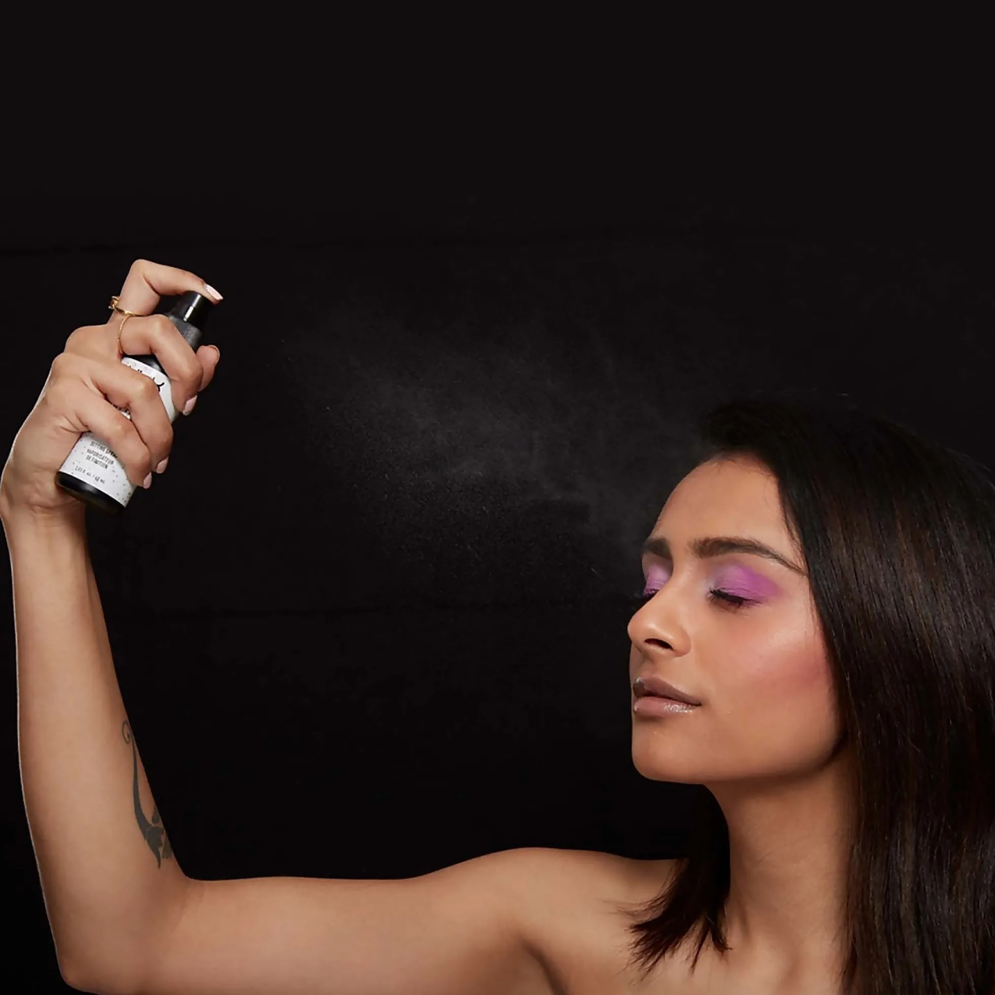 NYX Professional Makeup Setting Spray - Dewy Finish/Long Lasting