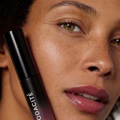 Odacite SPF 40 Nourishing Lip Serum - Jazz Berry