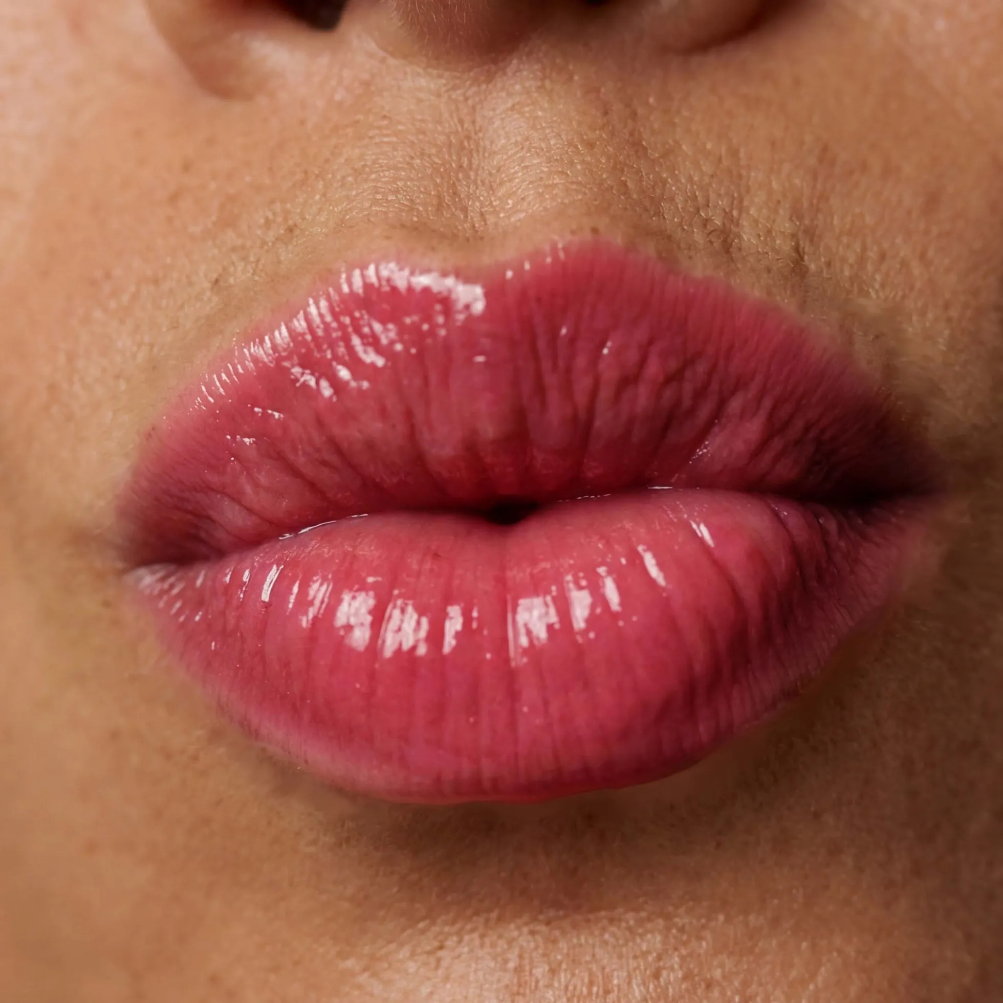 Odacite SPF 40 Nourishing Lip Serum - Bubblegum