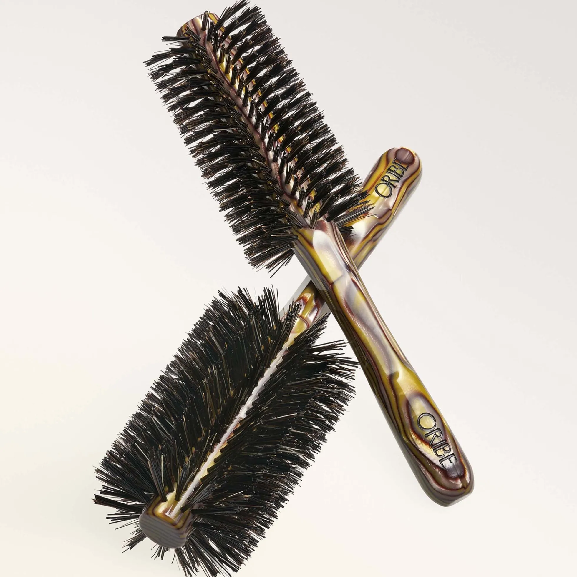 Oribe Resin Round Brush Large